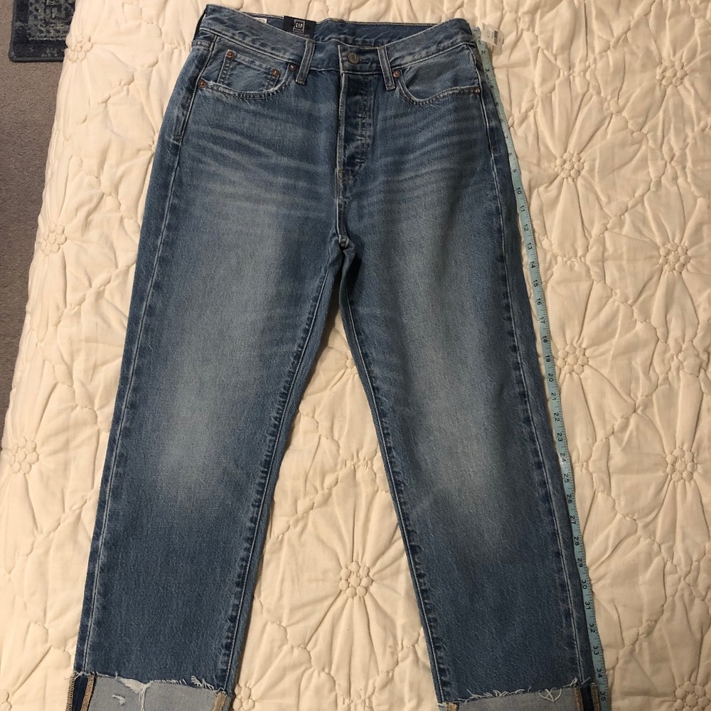 NWT GAP Boyfriend Mid Rise 27 4 Denim Jeans Straight
